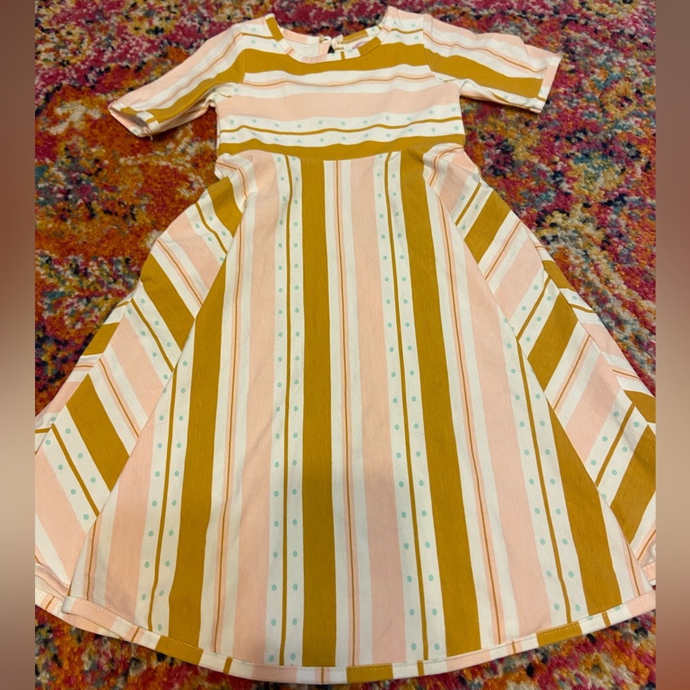 SweetHoney Maxi Dress, size 18 months. EEUC- still crisp!!